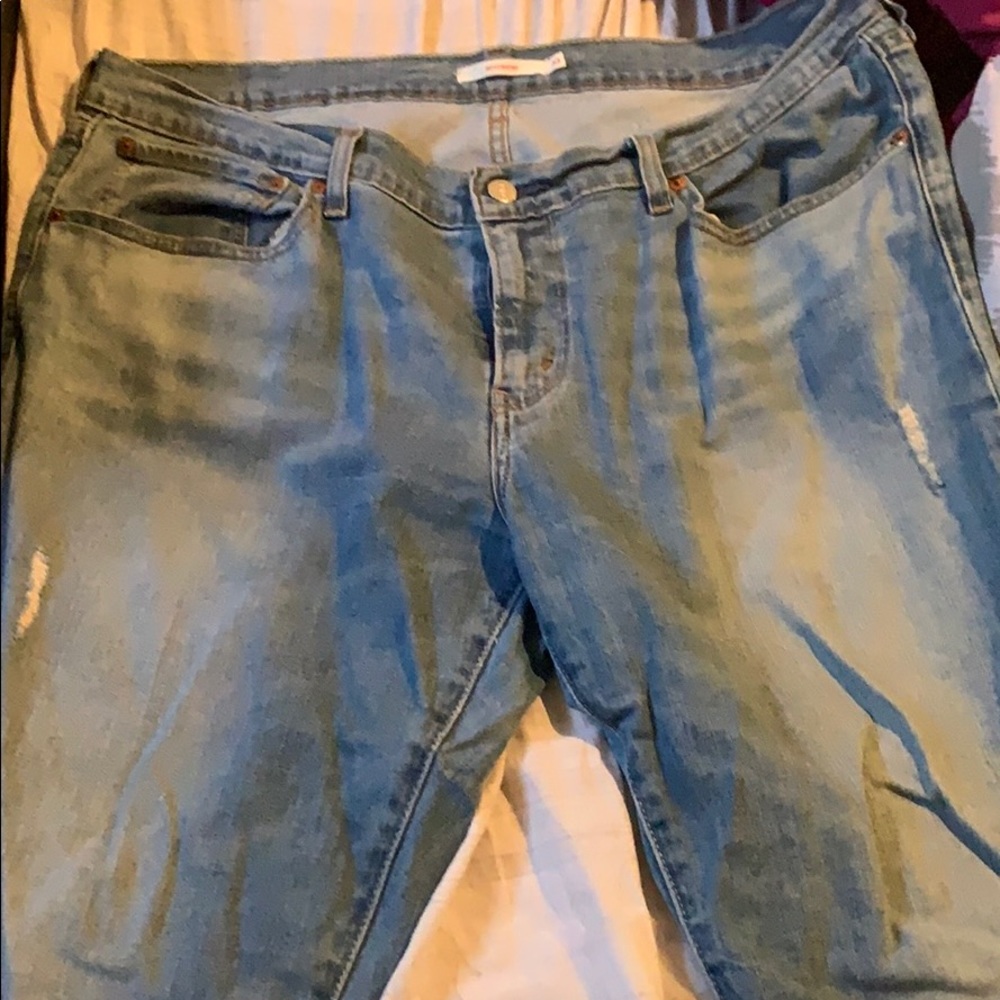 Levi jeans